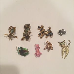 ‼️sale 2 for$ 25 Vintage lot of brooches
